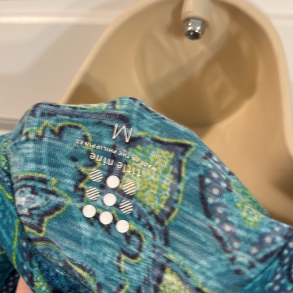 Title nine long sleeve top medium - Picture 5 of 6